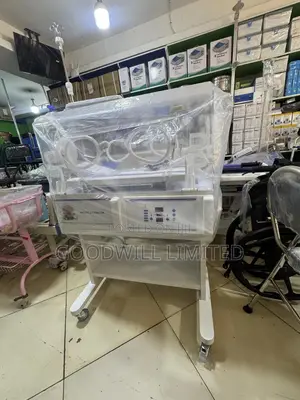 Infant Incubator