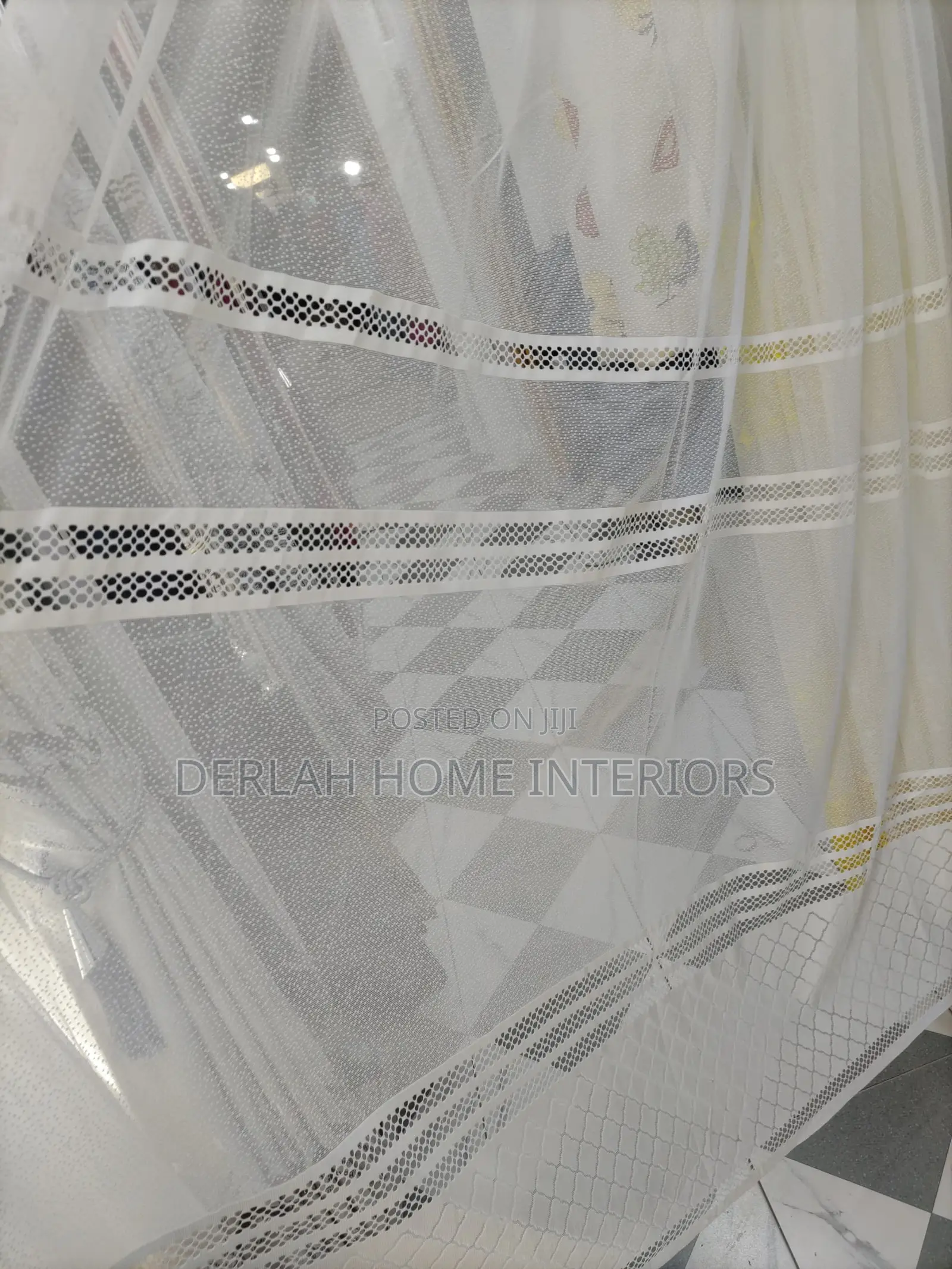 Curtain Nets/Curtain Nets
