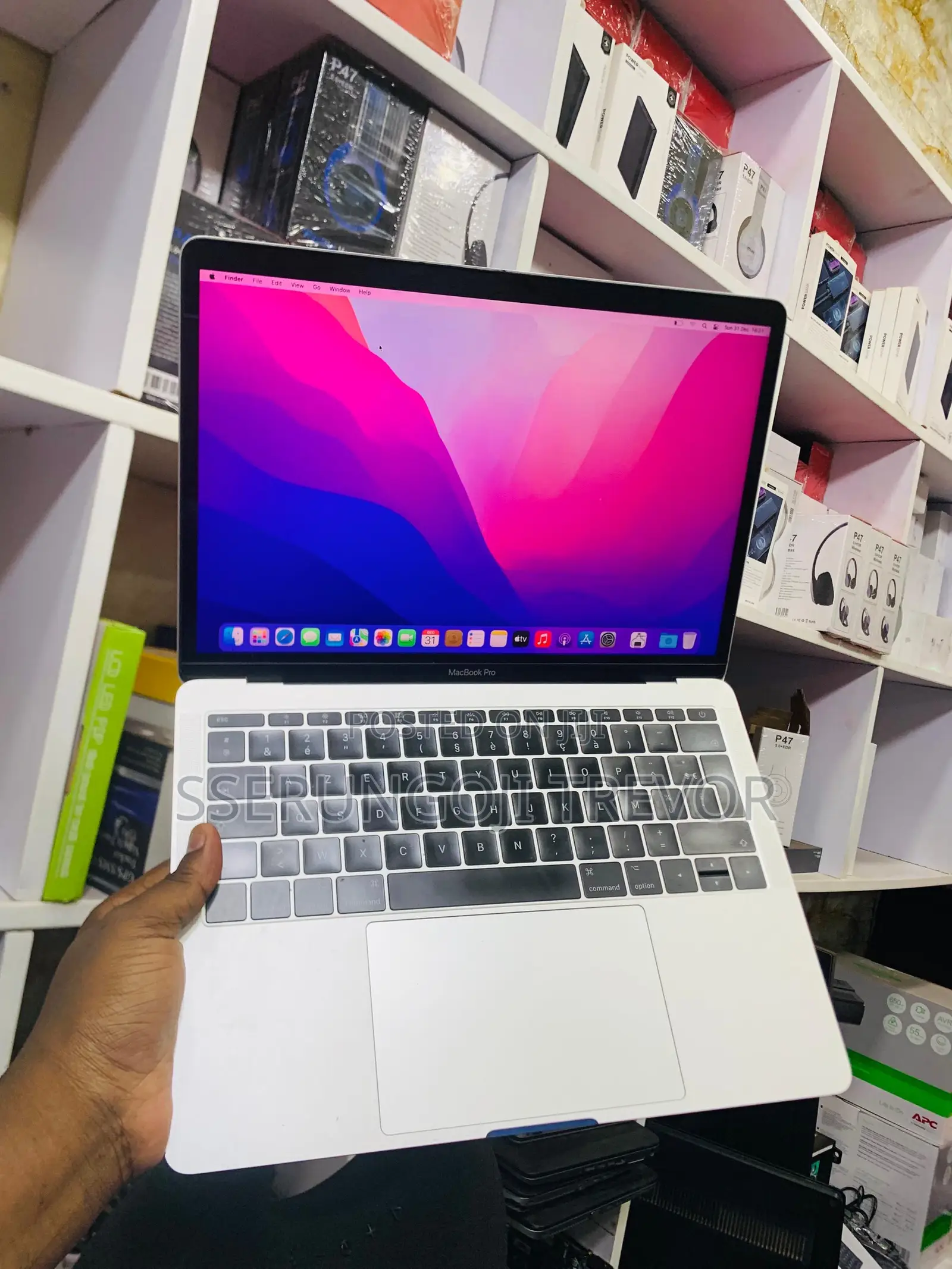 Laptop Apple MacBook 8GB Intel Core I5 SSHD (Hybrid) 512GB