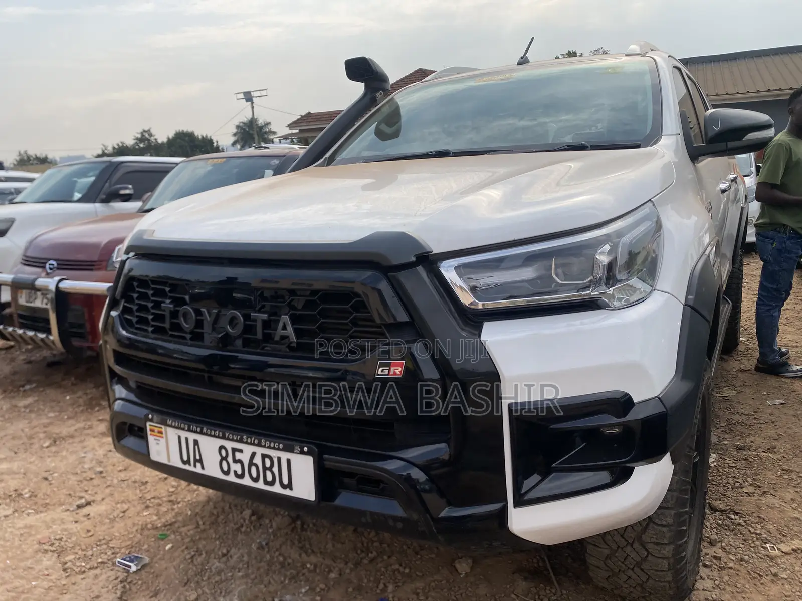Toyota Hilux 2018 White