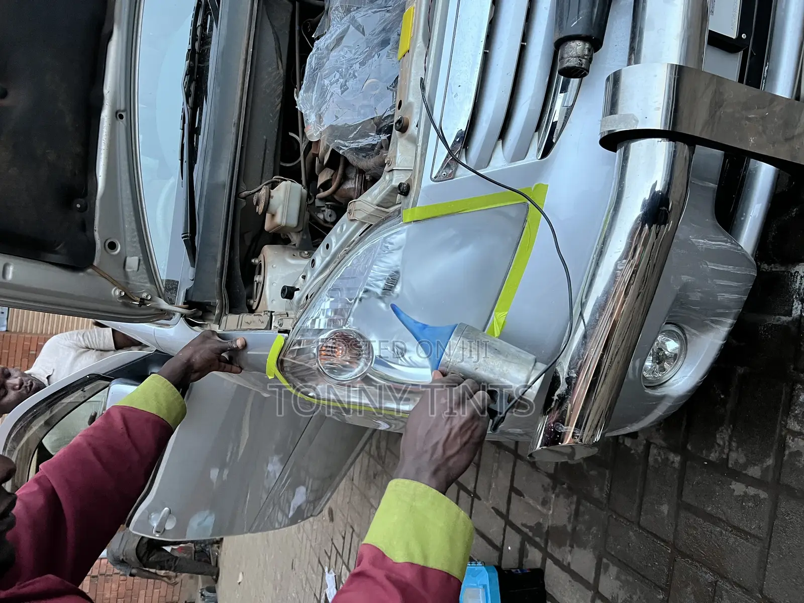 Headlamp Cleaning 