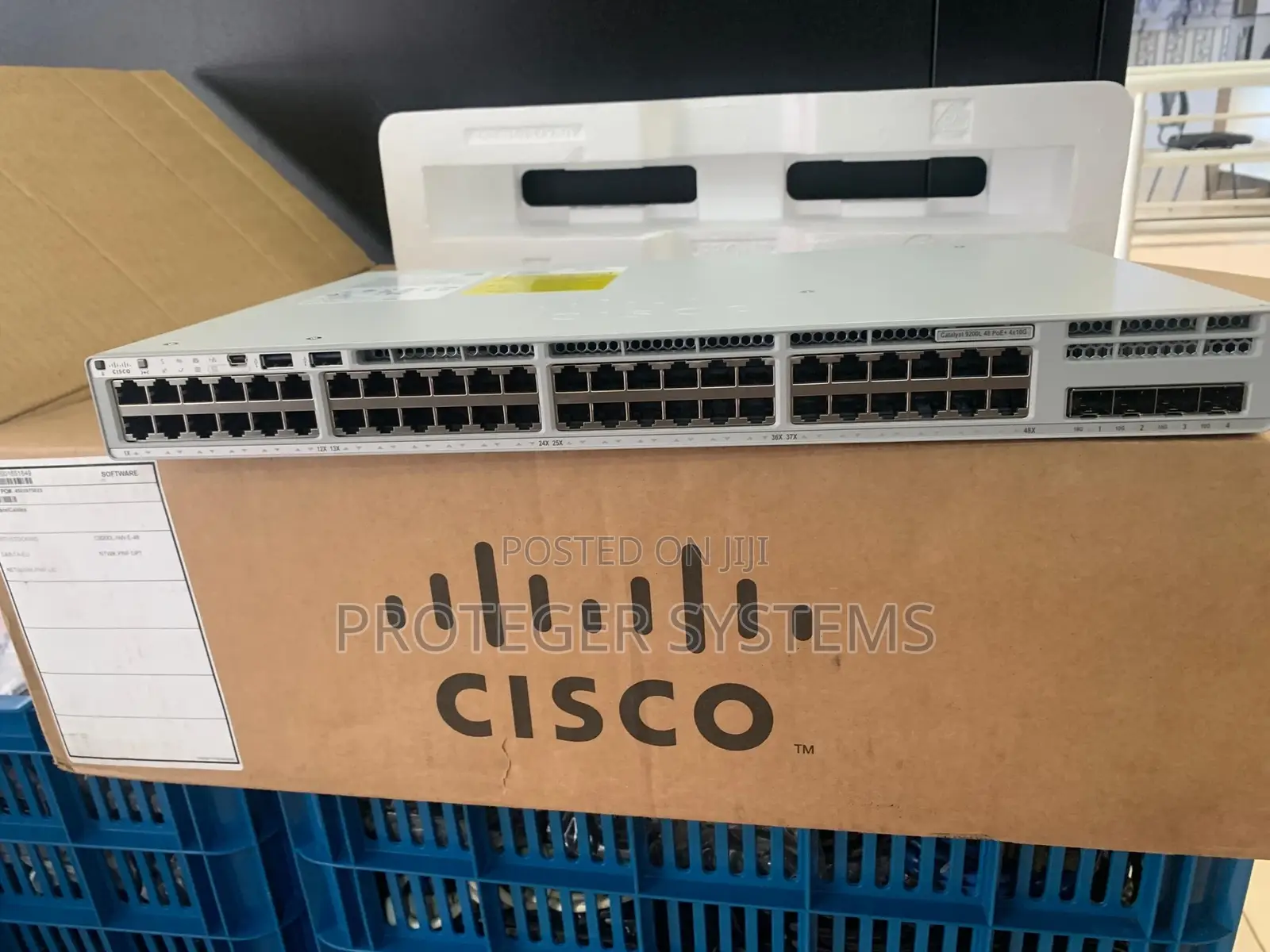 Cisco C9200l 48-Poe+-4x-E Network Switch