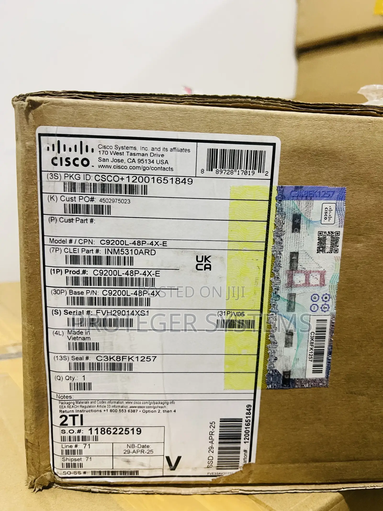 Cisco C9200l 48-Poe+-4x-E Network Switch