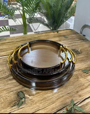 Round Bambo Trays