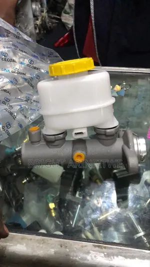 Master Cylinder for Toyota Land Cruiser Vxl.