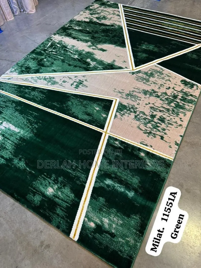 Center /Table /Carpet 2m by 1.5 M