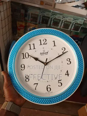 Sonam Quartz Clock