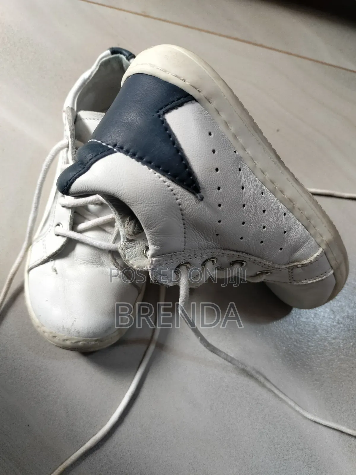 Used Size 24 White Naturino Shoe