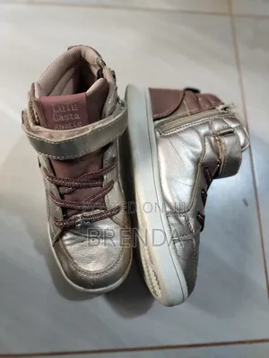 Used Size 30 Lulu Castagnette Shoes