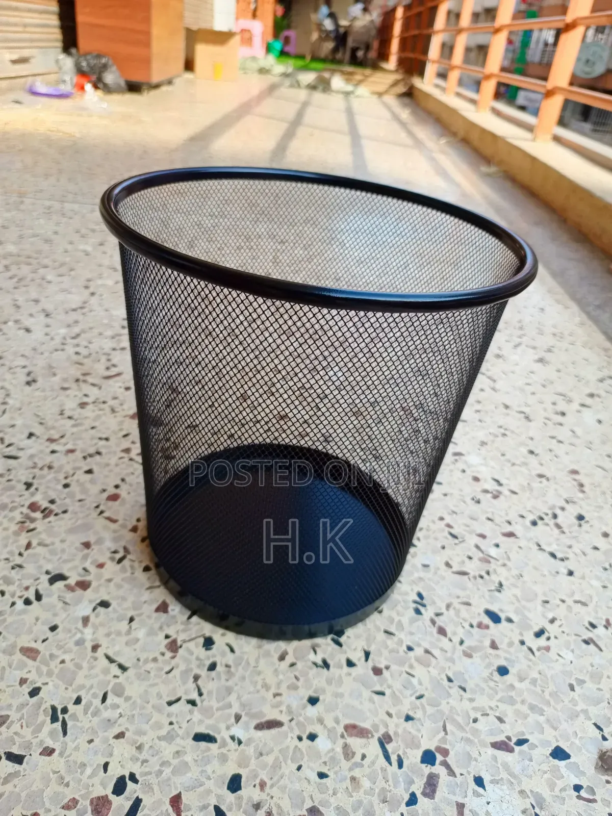 Metal Mesh Waste Bin(Medium)