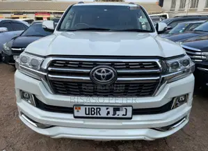 Toyota Land Cruiser 4.0 V6 GX-R 2010 White