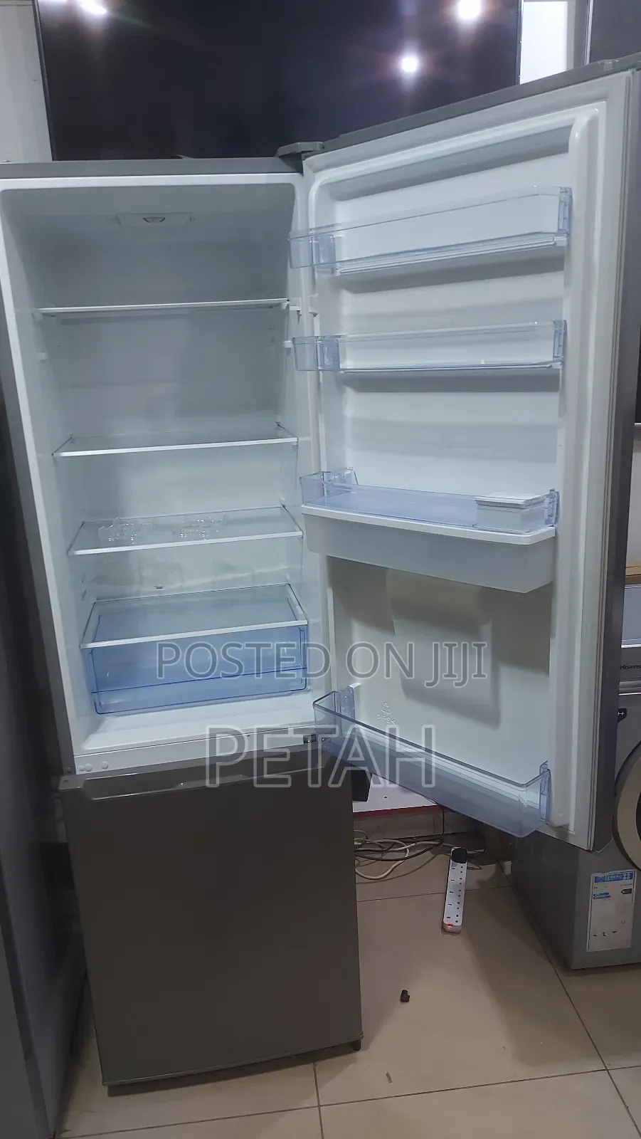 Hisense Fridge Double Door 341l