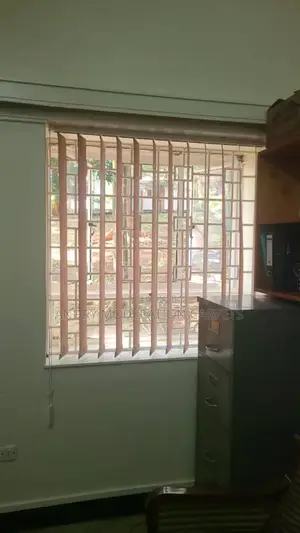 Simple Vertical Office Blind Curtains