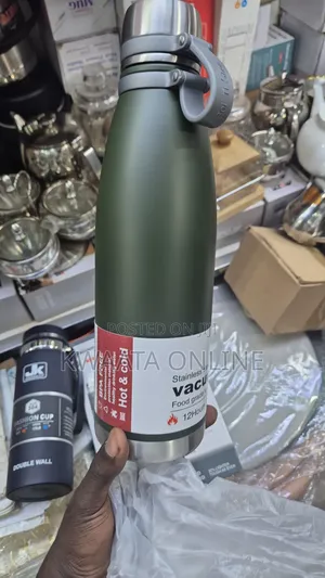 650ml Double Vacuum Stainless Steel Insulated Water Bottle With Handle