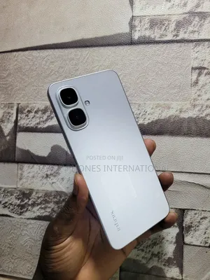 Infinix Smart 10 128 GB Gold