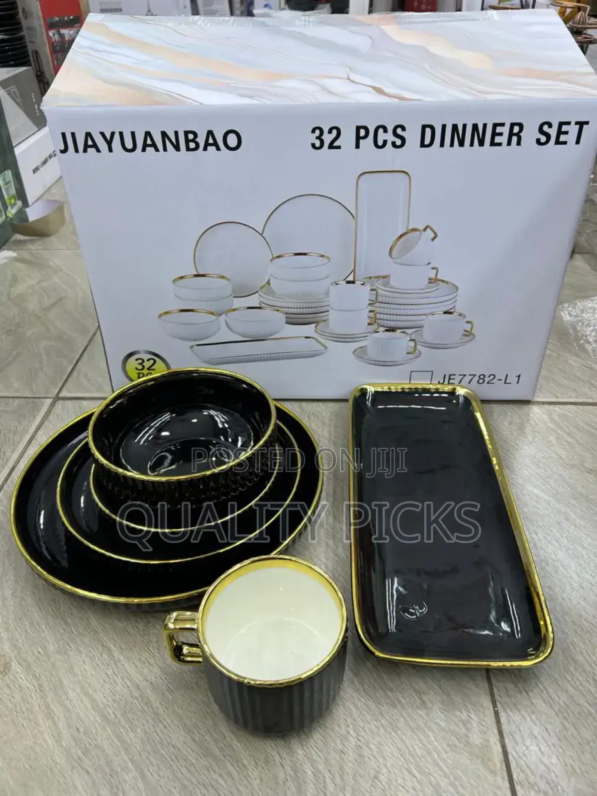 New 32pcs Dinner Set Ware.