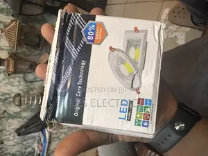 RGB Spotlight Automatic