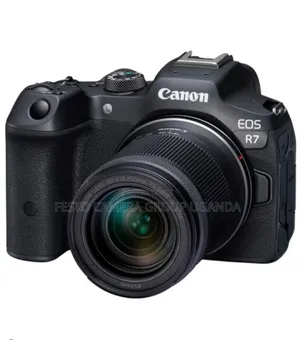 Canon Eos R7 Mirrorless Camera With 18-150mm Lens