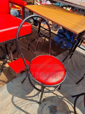 Attractive and Affordable Restaurant Seats/Cheap
