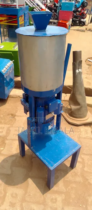 5 KGZ G Nuts Machine