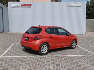 Peugeot 208 2016 Red