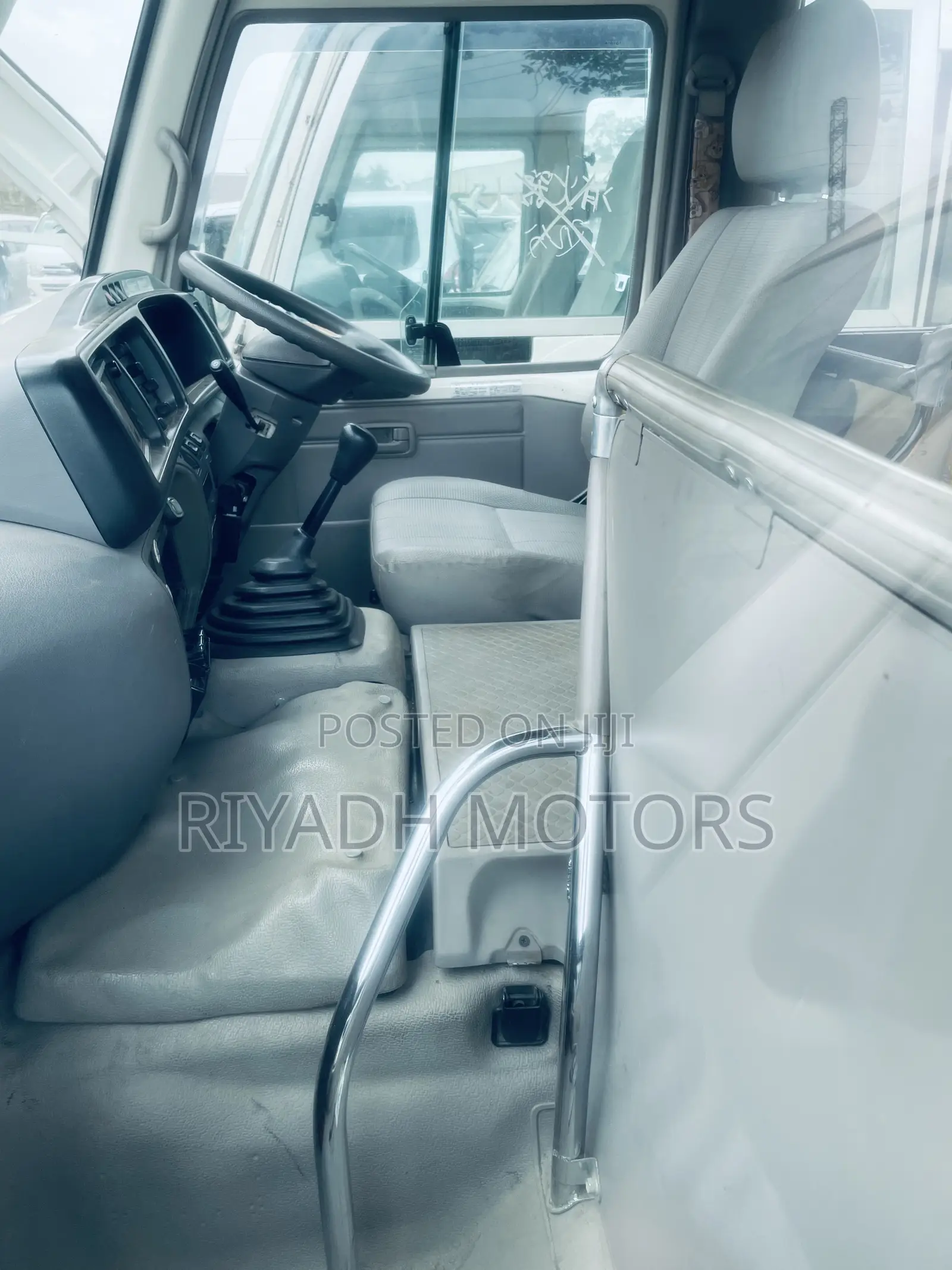Toyota Coaster 2013 White