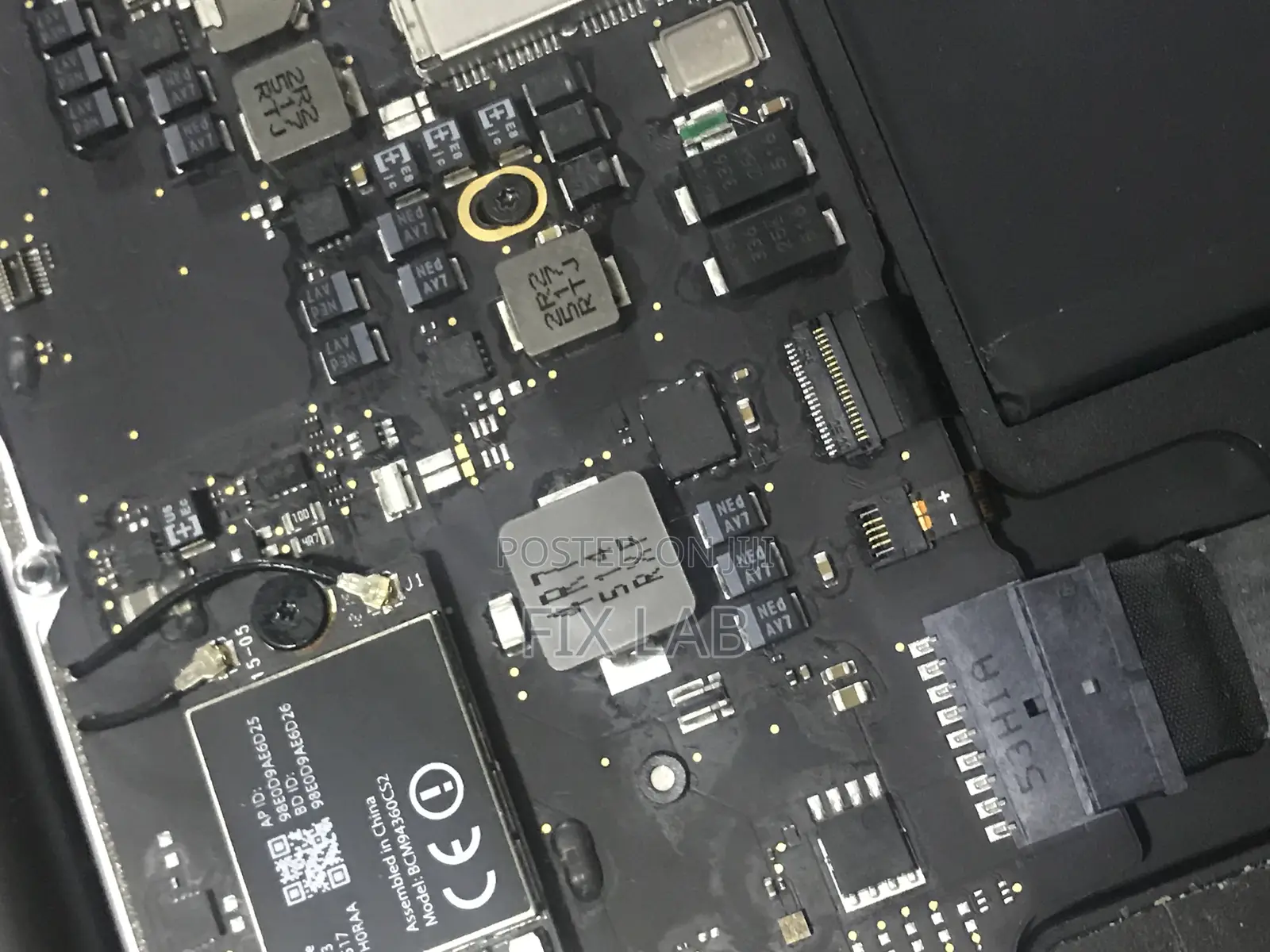 iPhone • Mac • iPad Repairs
