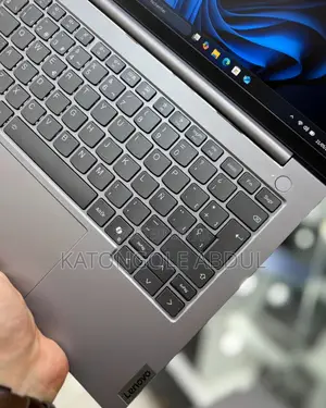 New Laptop Lenovo Thinkbook 14 8GB Intel Core Ultra 7 SSD 512GB