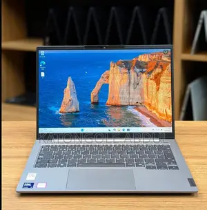 New Laptop Lenovo Thinkbook 14 8GB Intel Core Ultra 7 SSD 512GB