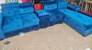 L Shaped Sofa With a Carbin Seat