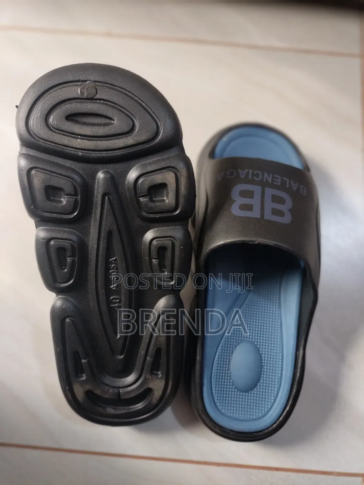 Brand New Crocs Size 40 Shoes