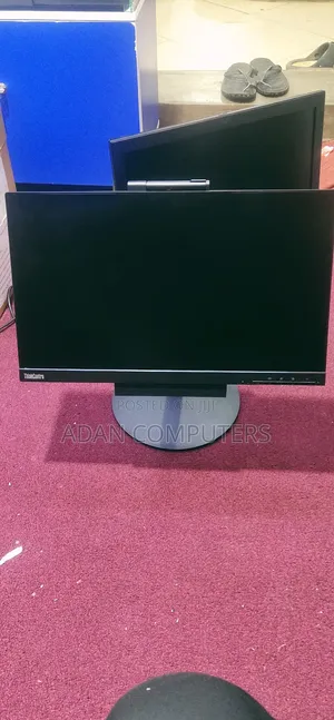 Desktop Computer Lenovo ThinkCentre 22 8GB Intel Core i5 HDD 500GB