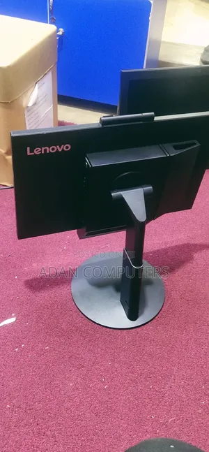 Desktop Computer Lenovo ThinkCentre 22 8GB Intel Core i5 HDD 500GB
