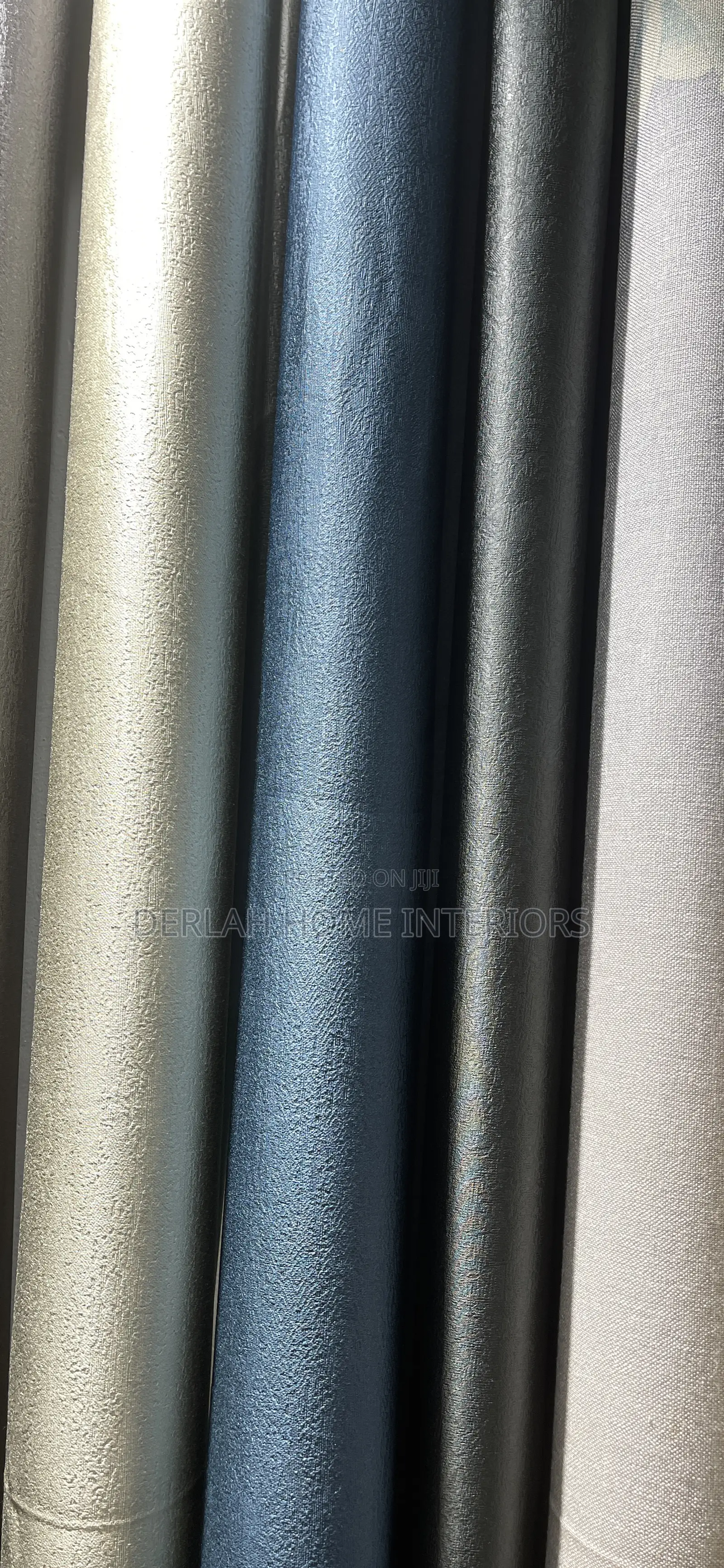Blackout/Curtain/Navy Blue and White