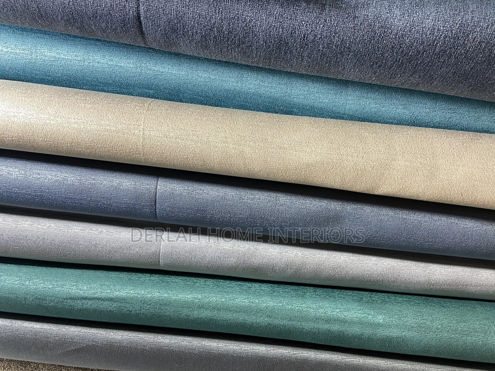 Blackout/Curtain/Navy Blue and White