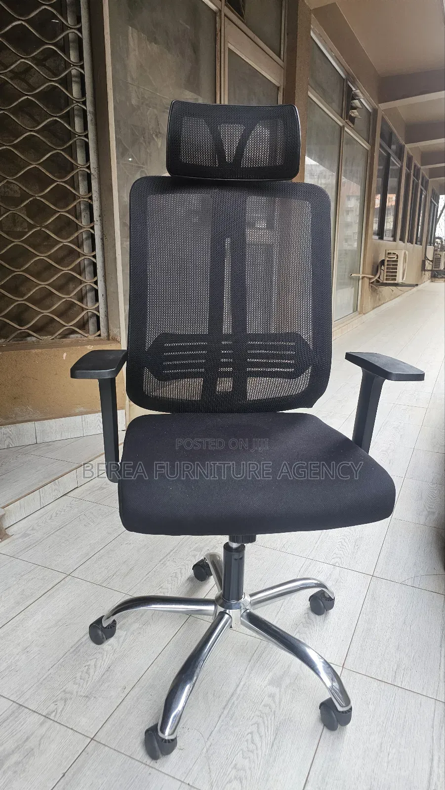 Slightly Used Mesh Office Seat