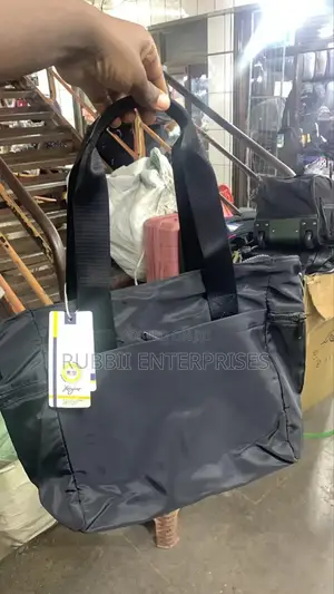 Holiday Hand Bag