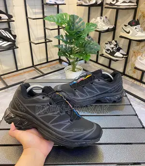 Original Triple Black Salomon Xt-6 Gore-tex Sneakers