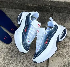 Original Classic Nike Air Max Portal Sneakers