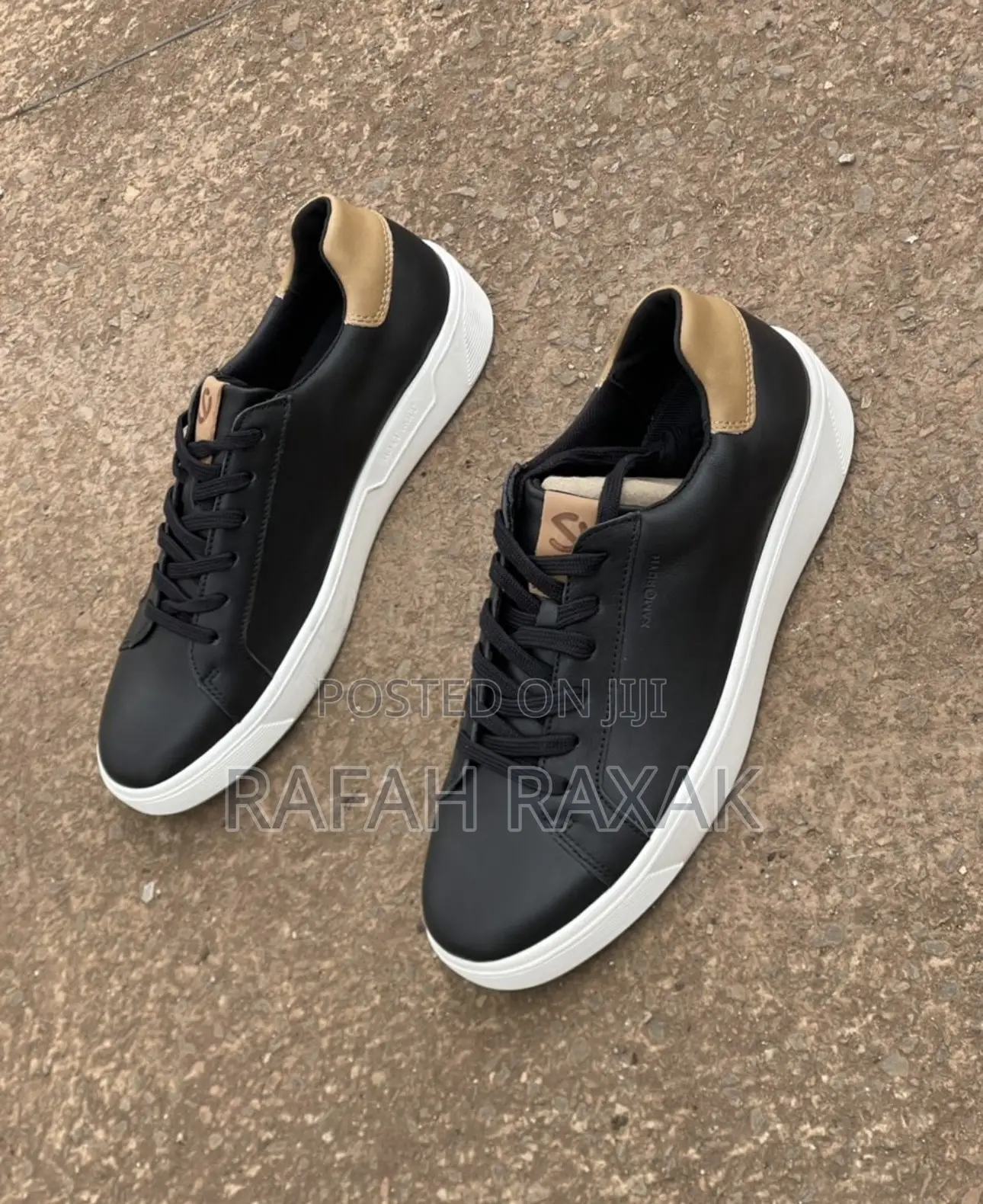 Original Black/White Ecco Soft 7 Casual Leather Sneakers
