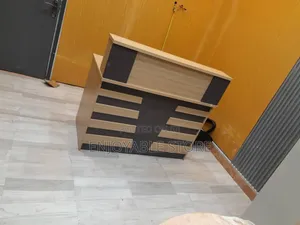 Imported Reception Desks 120cm
