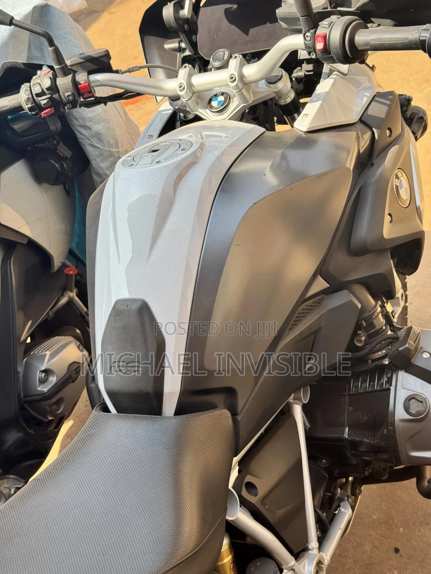 BMW R1250GS 2023 White