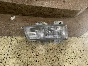 Isuzu Elf Juston Headlight