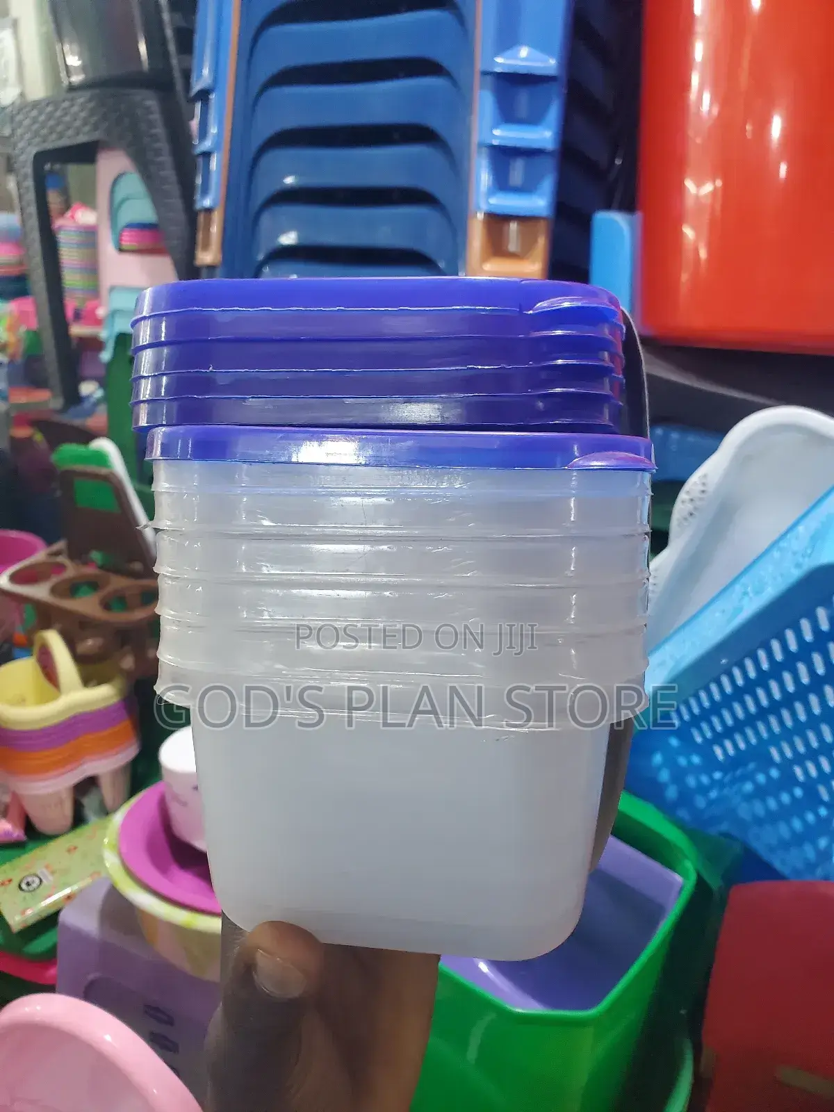 800mls Same Size Plastic Food Storage Containers