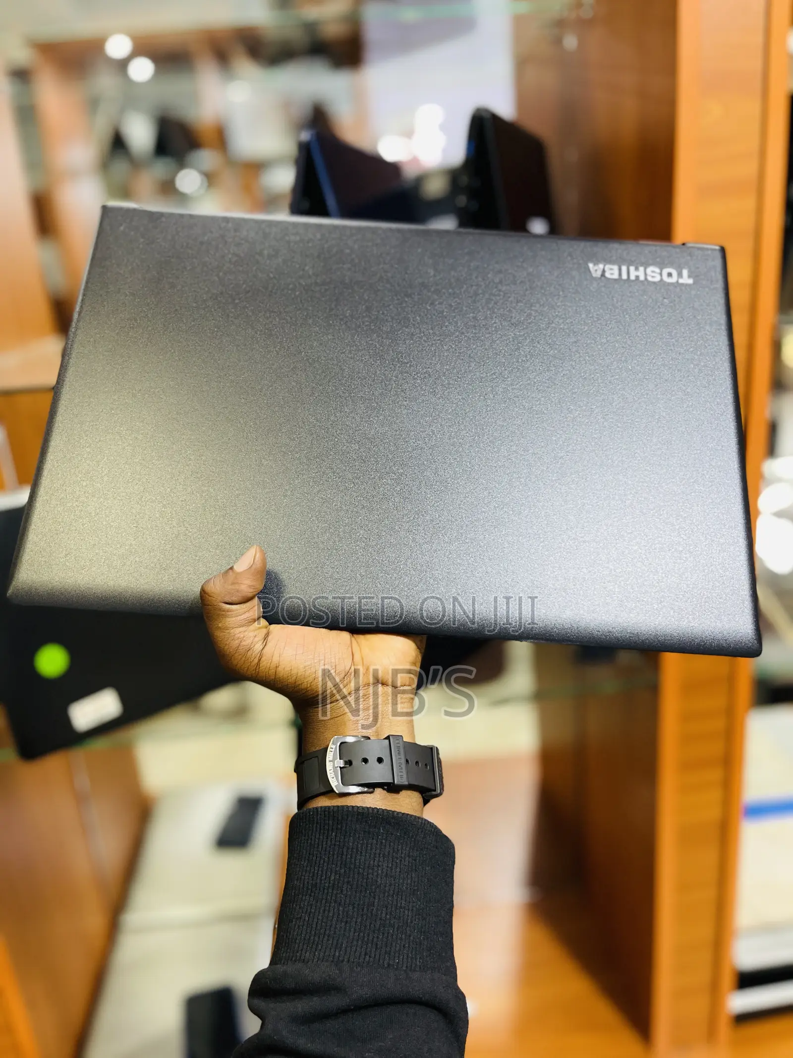 Laptop Toshiba 4GB Intel Core I5 SSD 128GB