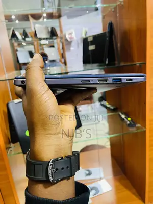 Laptop Asus VivoBook E12 E203NA 4GB Intel Celeron eMMC 60GB