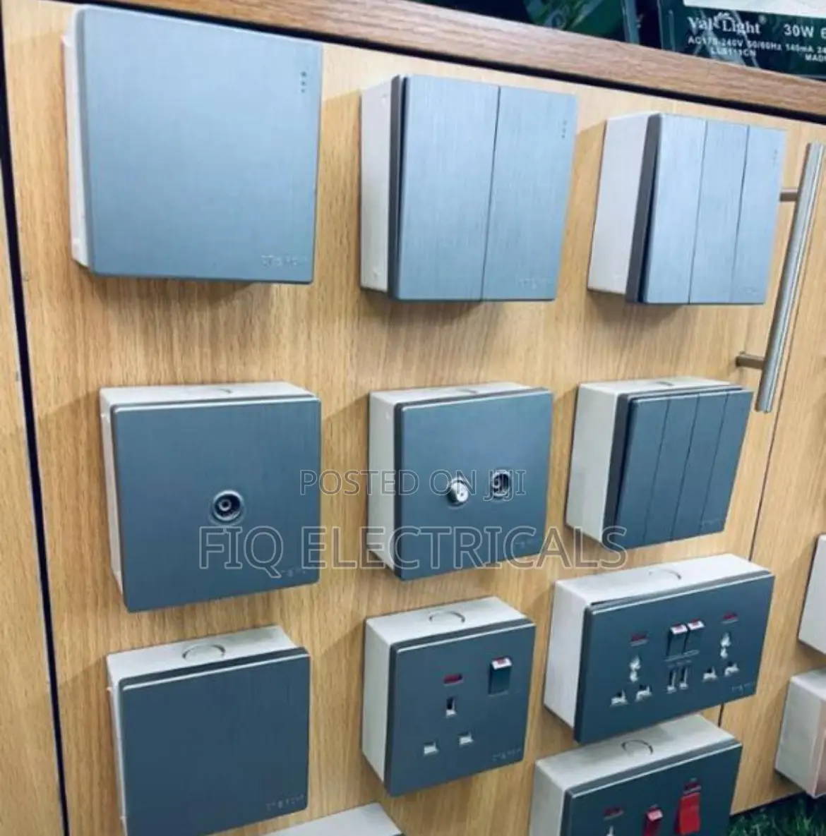 Double Socket Grey