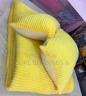 Yellow Coral Velvet Duvet
