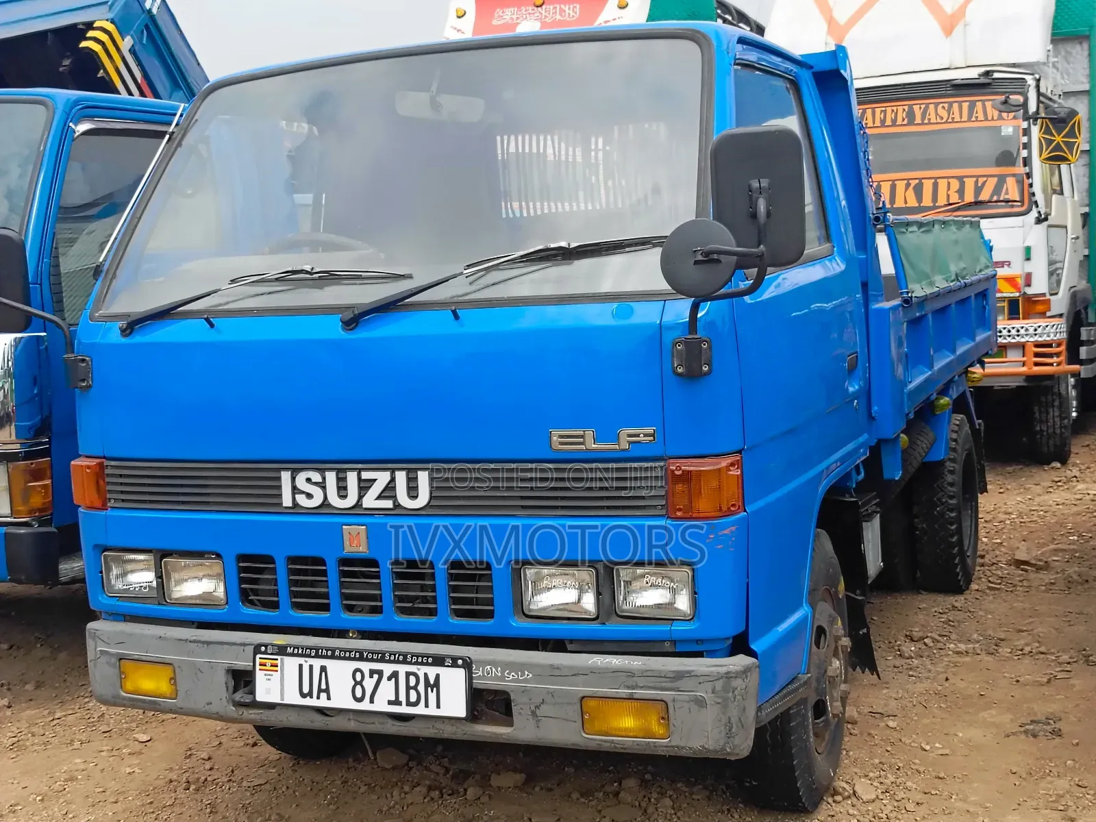 Isuzu Elf Tipper