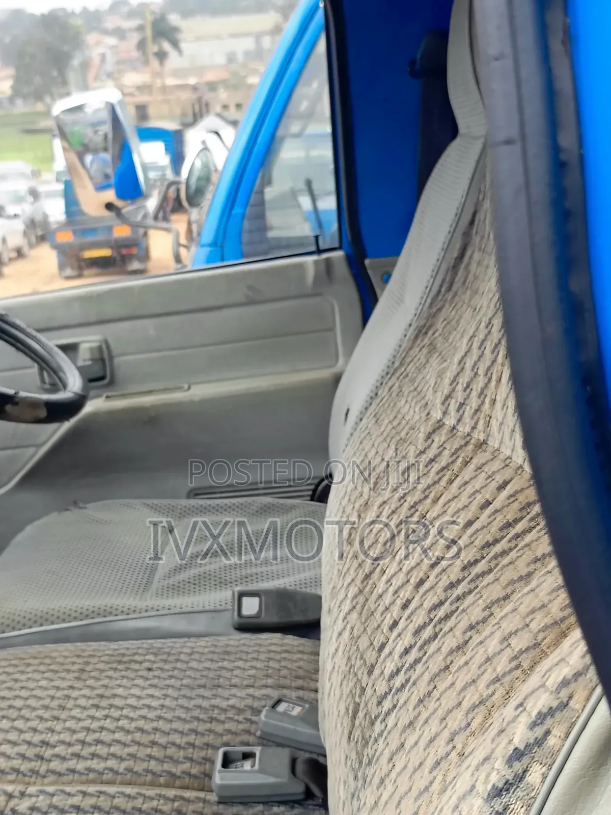 Isuzu Elf Tipper